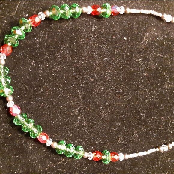 18.5" CRYSTAL NECKLACE - Picture 1 of 5